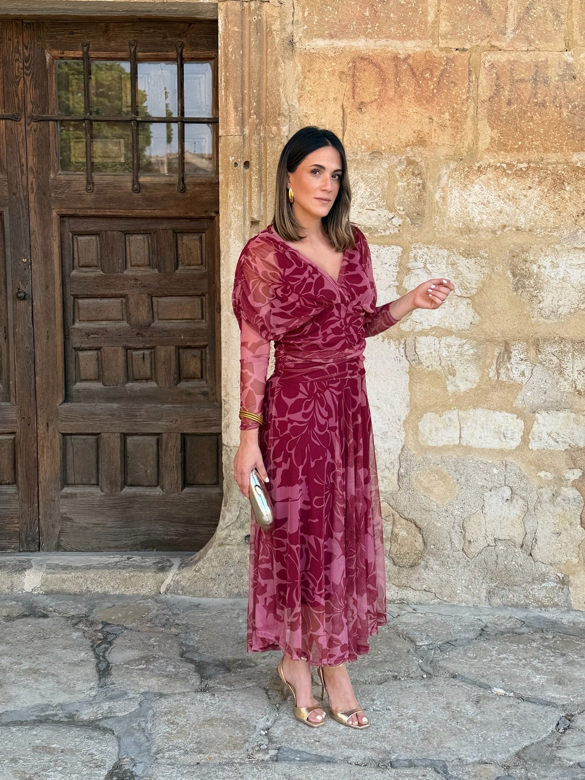 Vestido de tul estampado con escote cruzado Rinala - detalle mangas