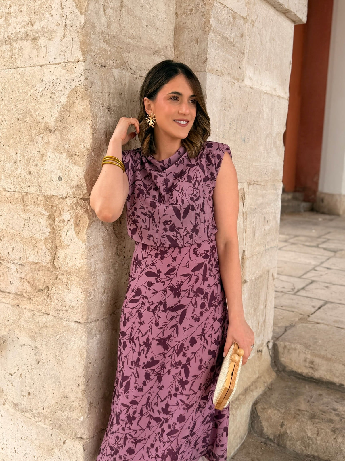 Vestido midi floral malva Daria - vista lateral