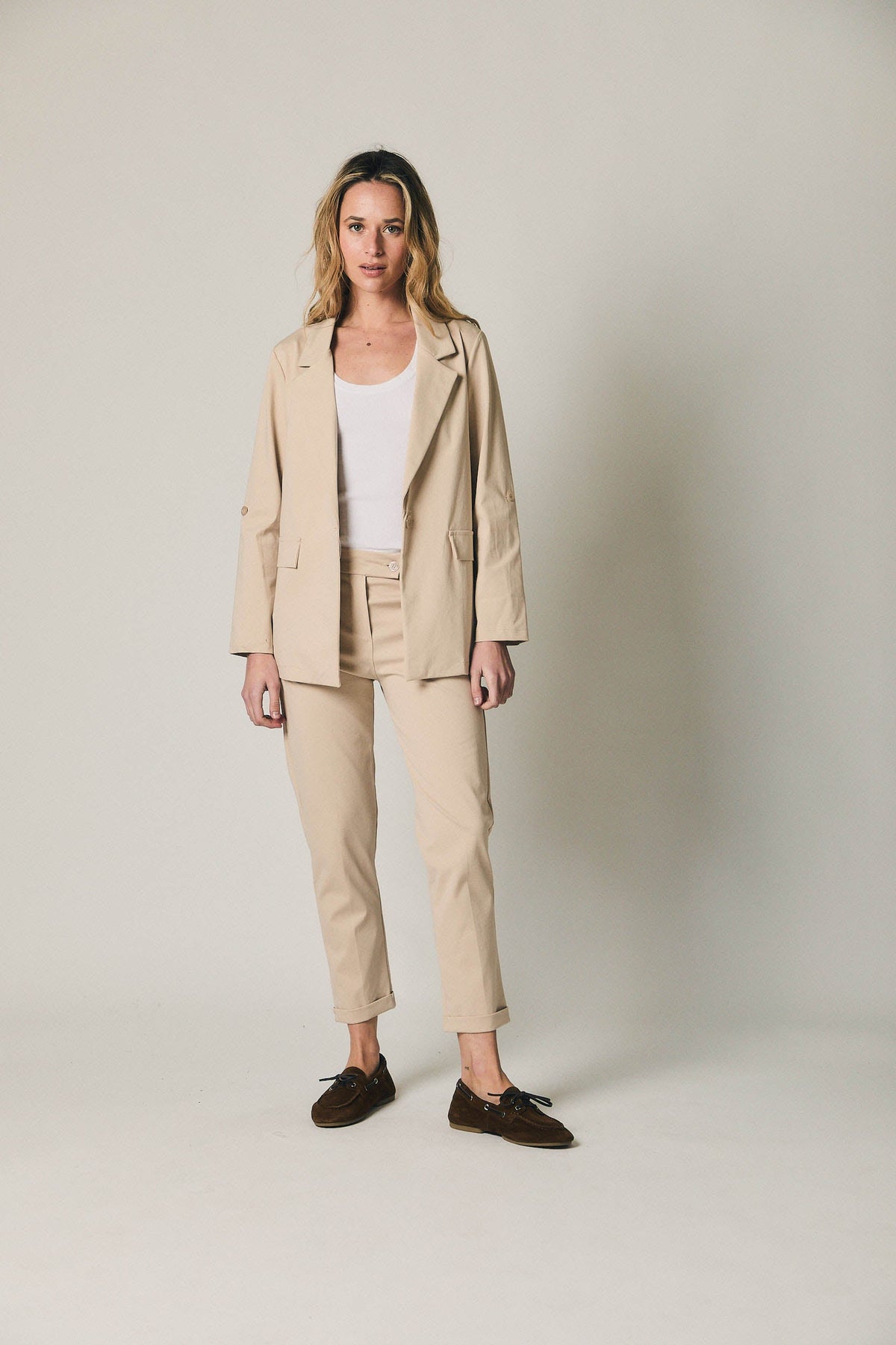 Americana Sastre Beige de Corte Recto