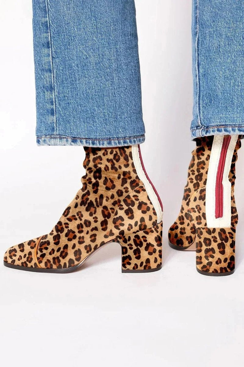 Botines de Ante Estampado Leopardo con Tacón de Bloque