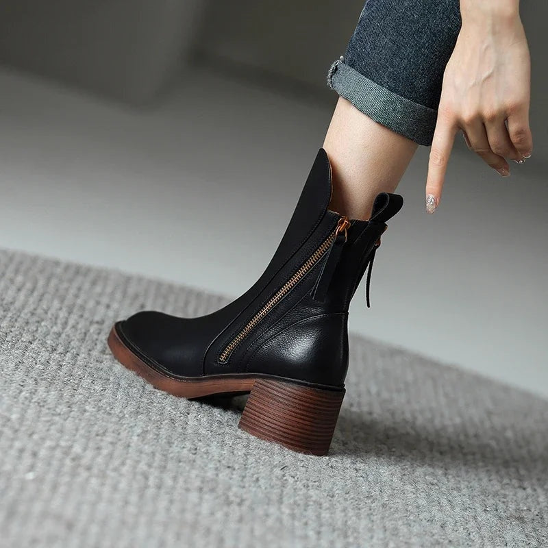 Botines de Piel Vegana con Tacón de Bloque y Cremallera Lateral